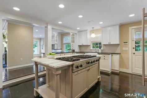890 Silvermine Road New Canaan CT 06840
