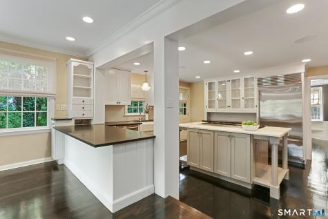890 Silvermine Road New Canaan CT 06840