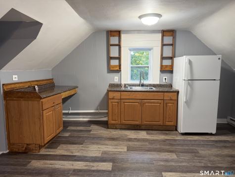 18 Pratt Street Winchester CT 06098