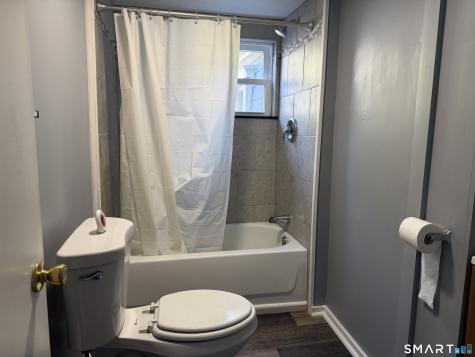 18 Pratt Street Winchester CT 06098