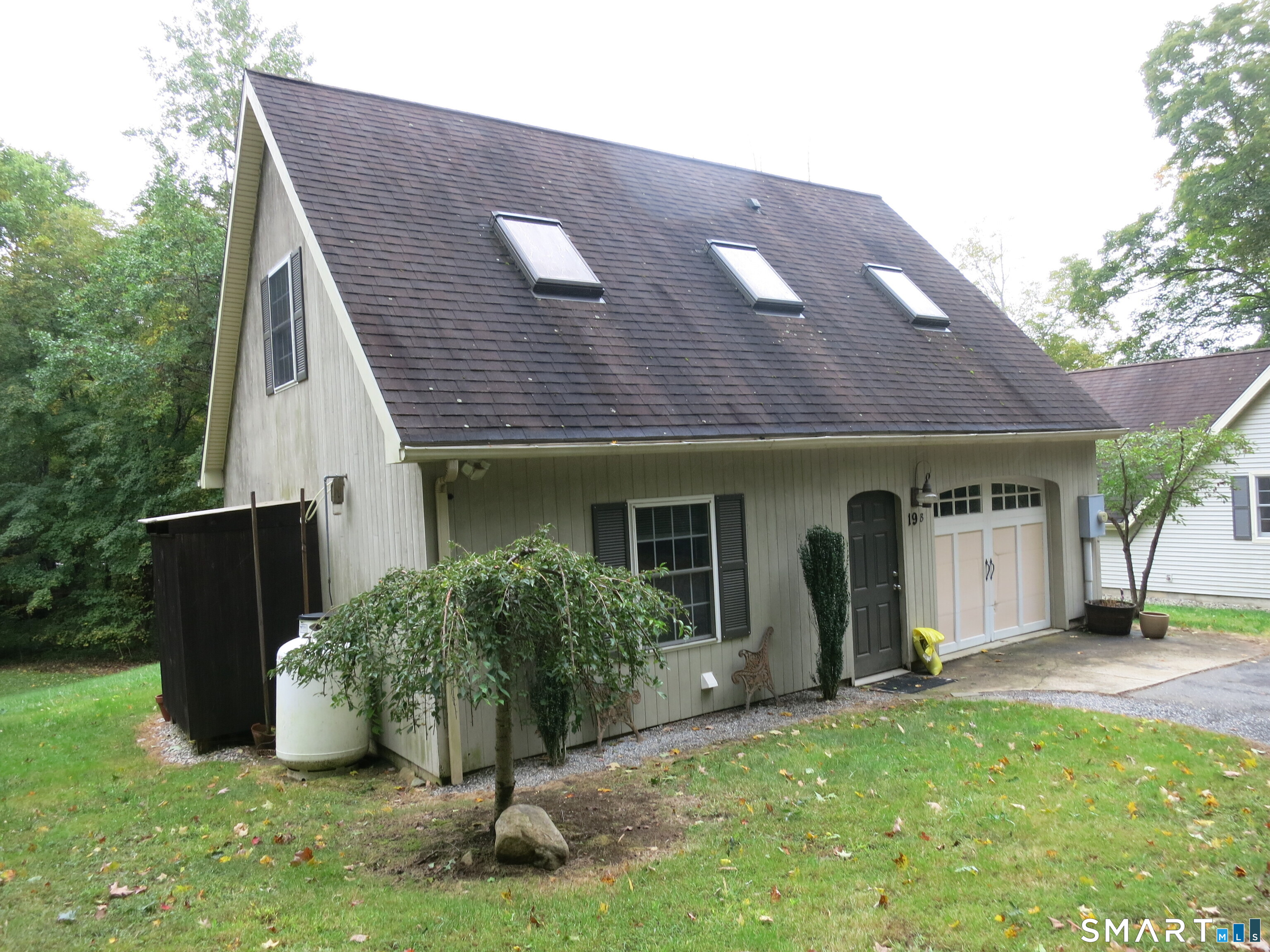 19 Moodus Leesville Road East Haddam CT 06469