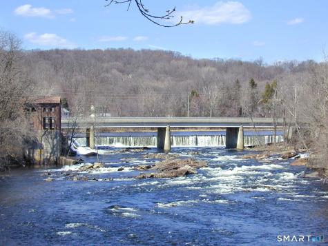 59 Bridge Street Canton CT 06019