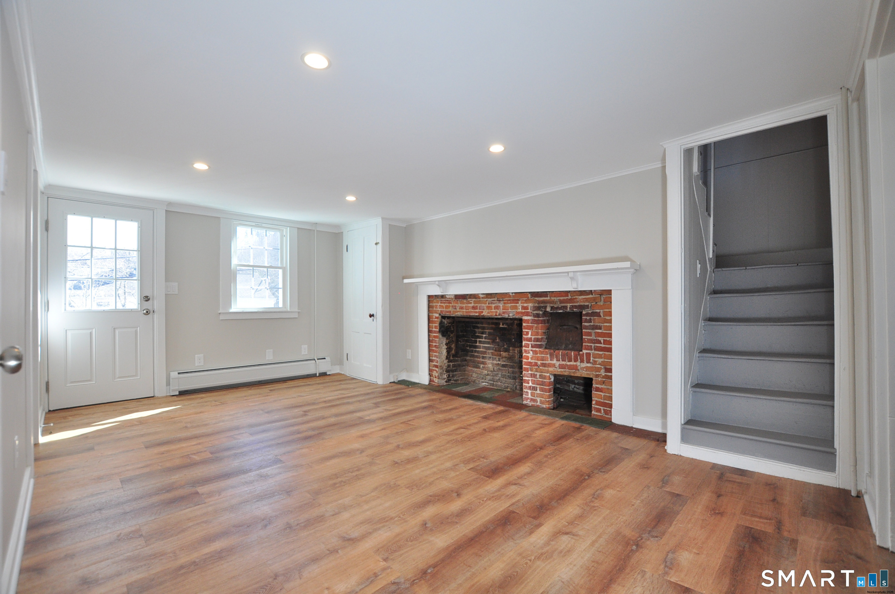 59 Bridge Street Canton CT 06019