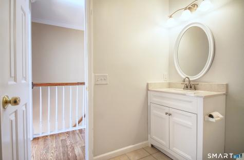 20 Pine Hill Village Shelton CT 06484
