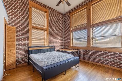 325 Myrtle Avenue Bridgeport CT 06604