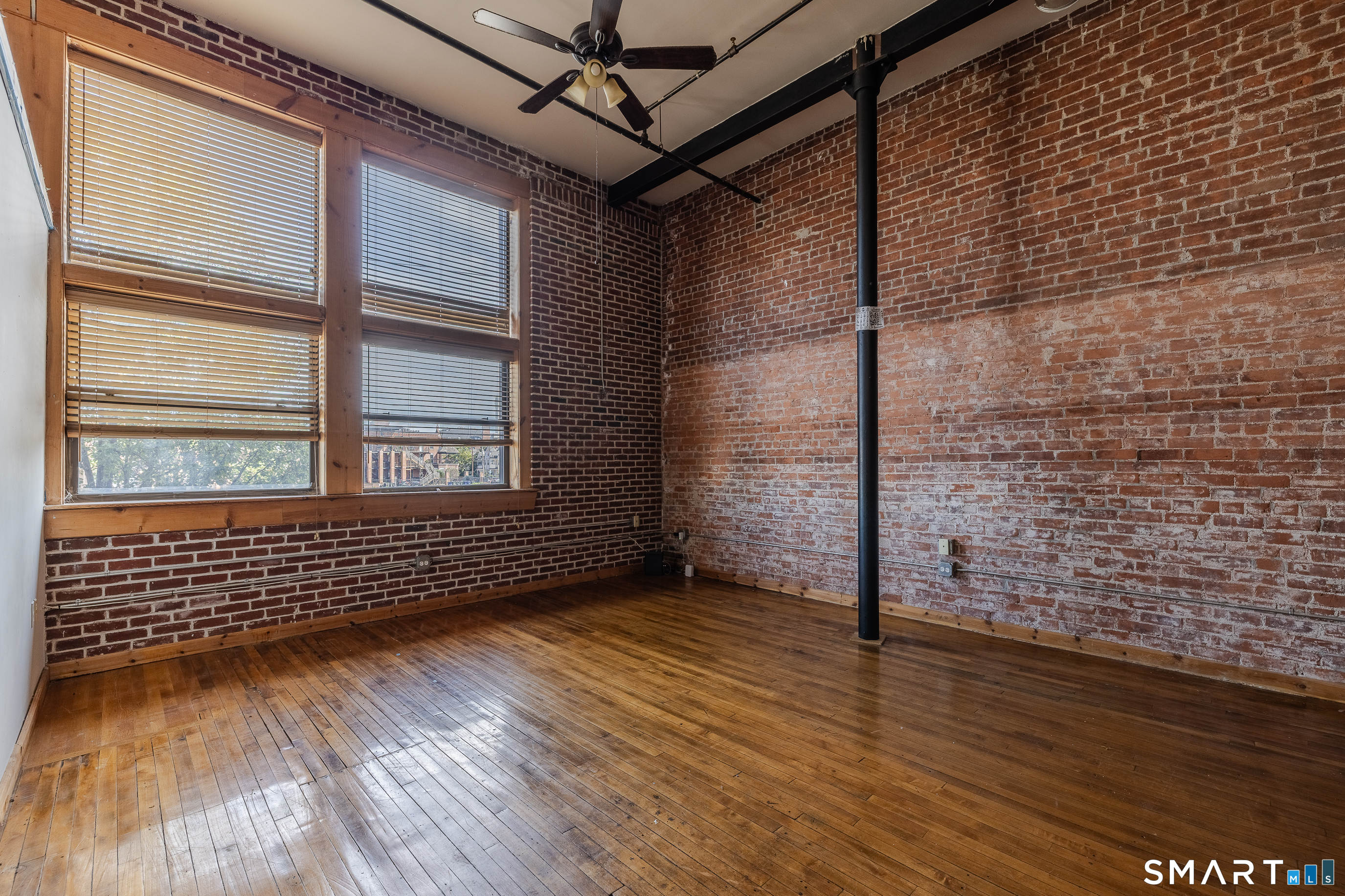 325 Myrtle Avenue Bridgeport CT 06604