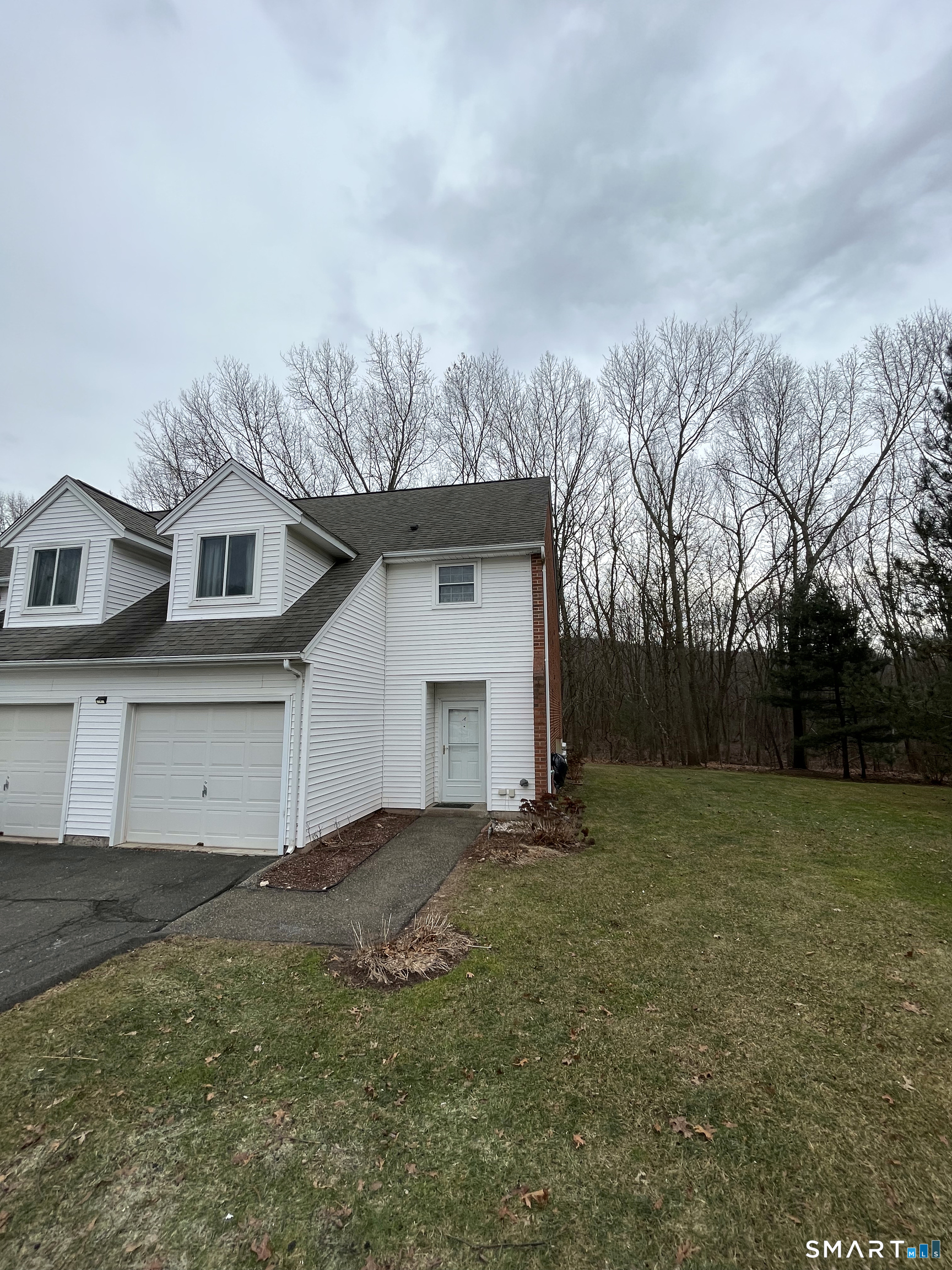 190 Tomlinson Avenue Plainville CT 06062