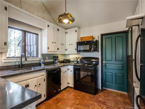 59 Old North Road Washington CT 06793