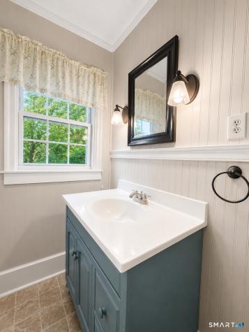 34 A Woodstock Road Pomfret CT 06259