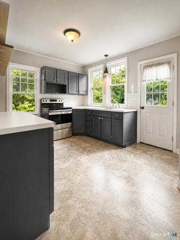 34 A Woodstock Road Pomfret CT 06259