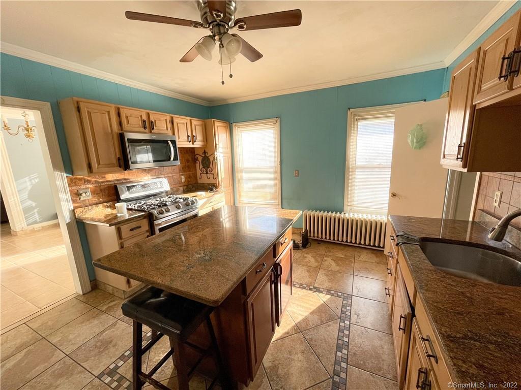 1082 Townsend Avenue New Haven CT 06512