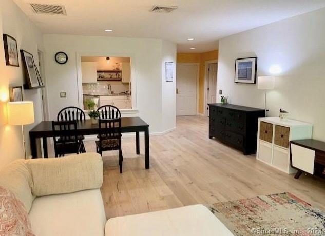 15 Highland Street West Hartford CT 06119
