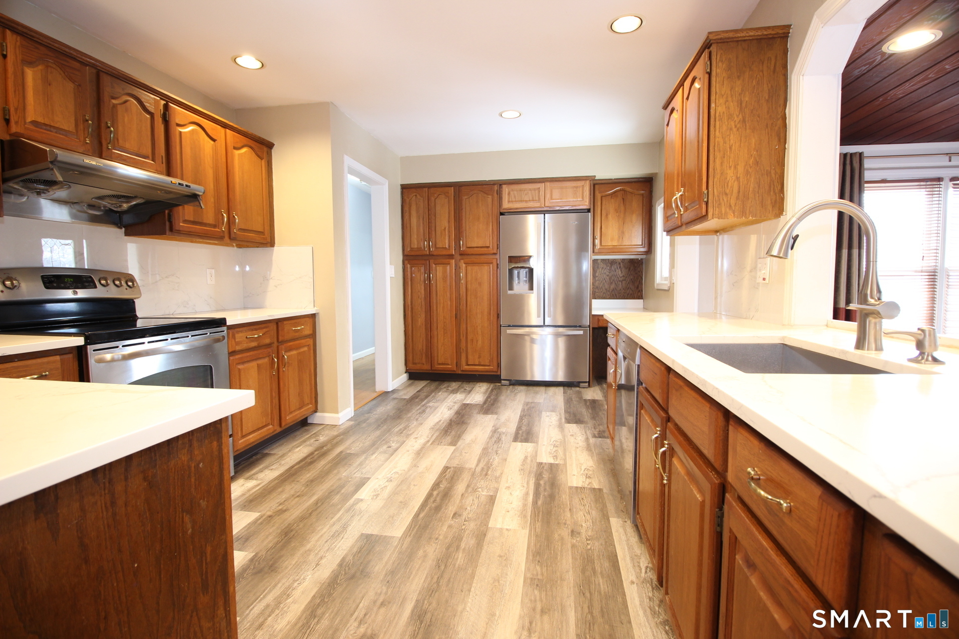76 Elliott Road Trumbull CT 06611
