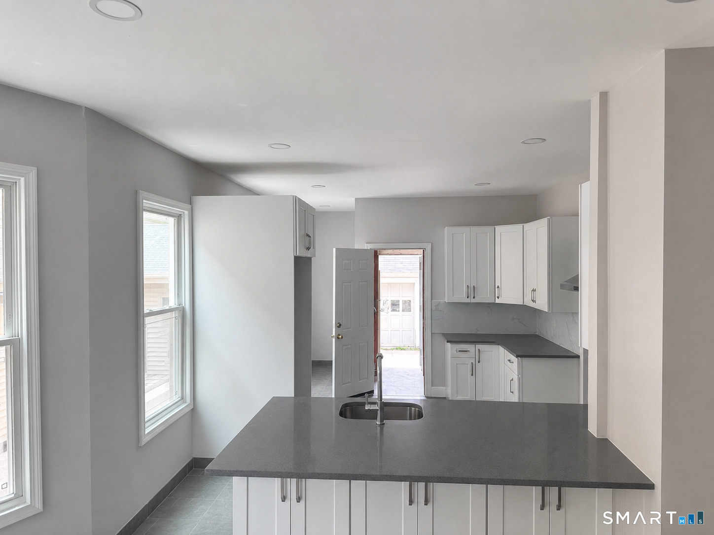 139 Whitney Avenue Bridgeport CT 06606