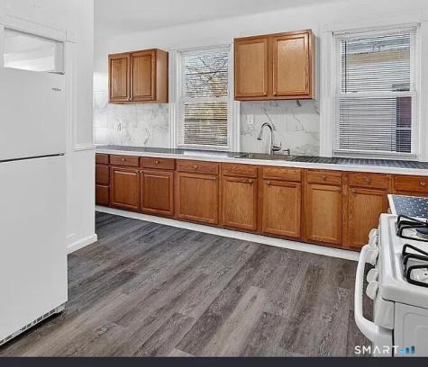 381 Edgewood Avenue New Haven CT 06511