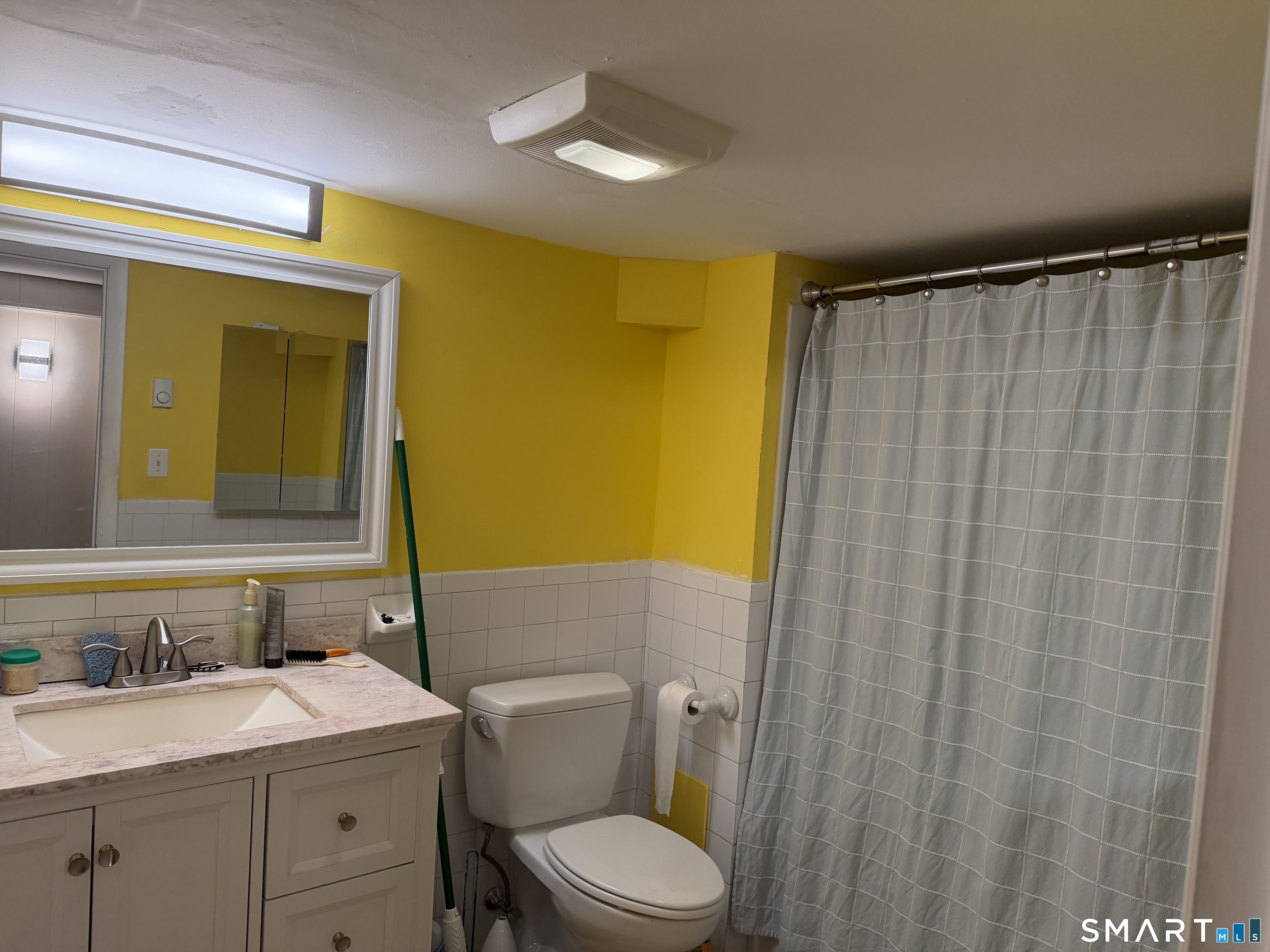12 Tetlow Street West Haven CT 06516