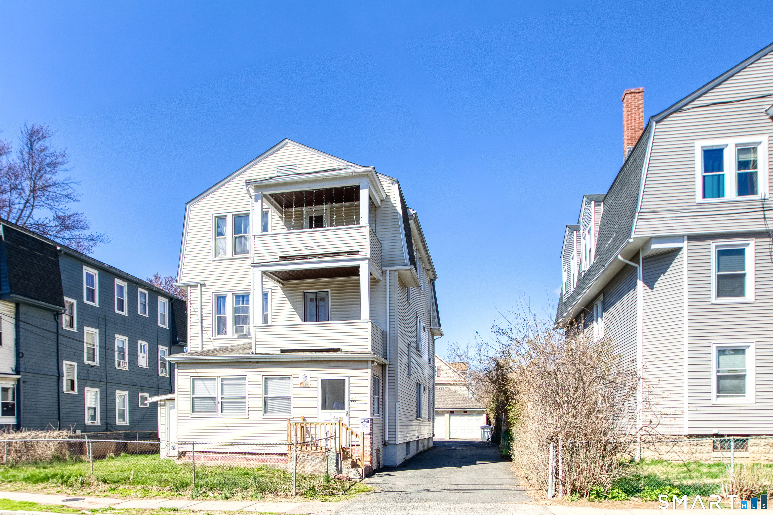 44-46 Glendale Avenue Hartford CT 06106