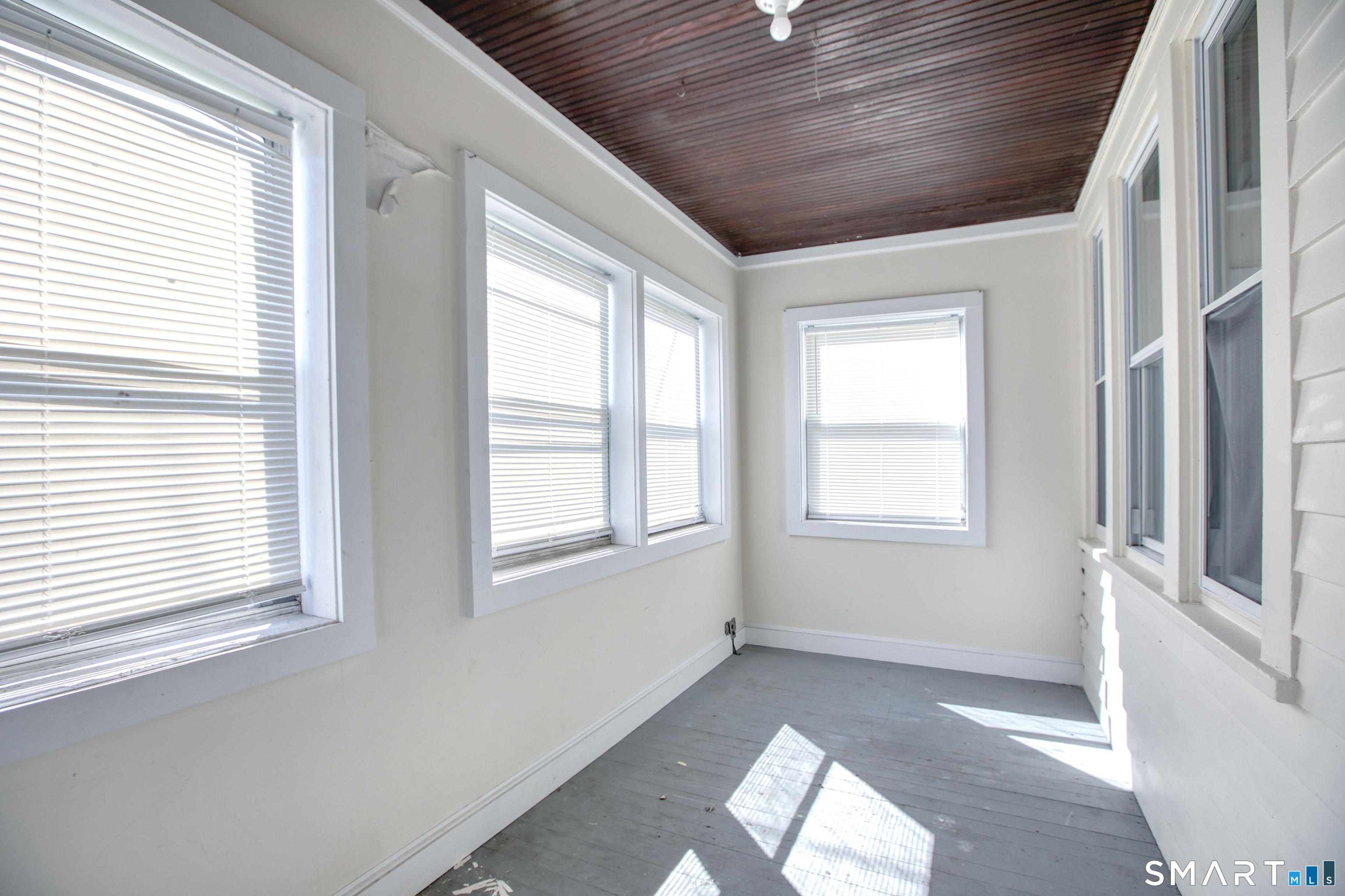 44-46 Glendale Avenue Hartford CT 06106