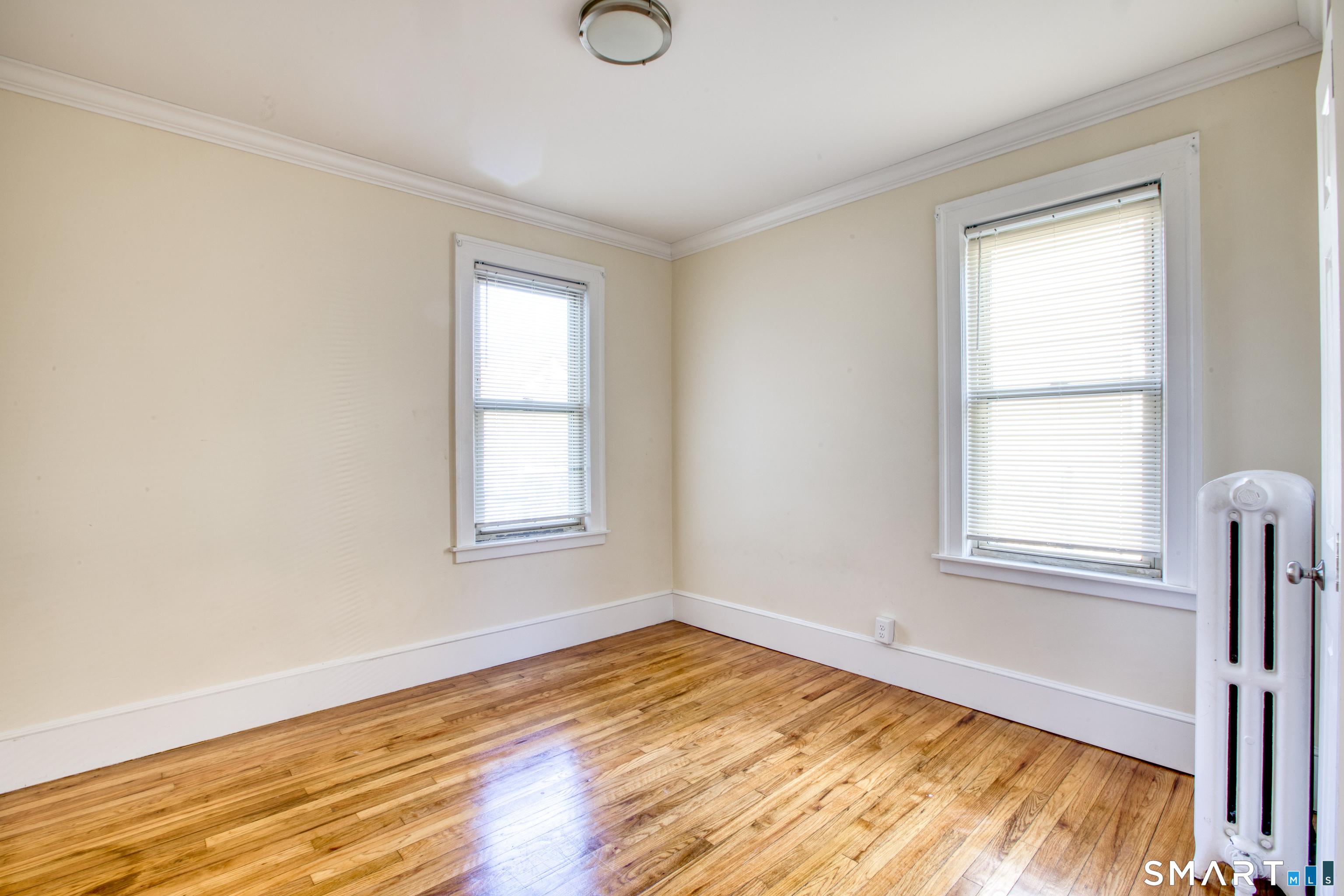 44-46 Glendale Avenue Hartford CT 06106