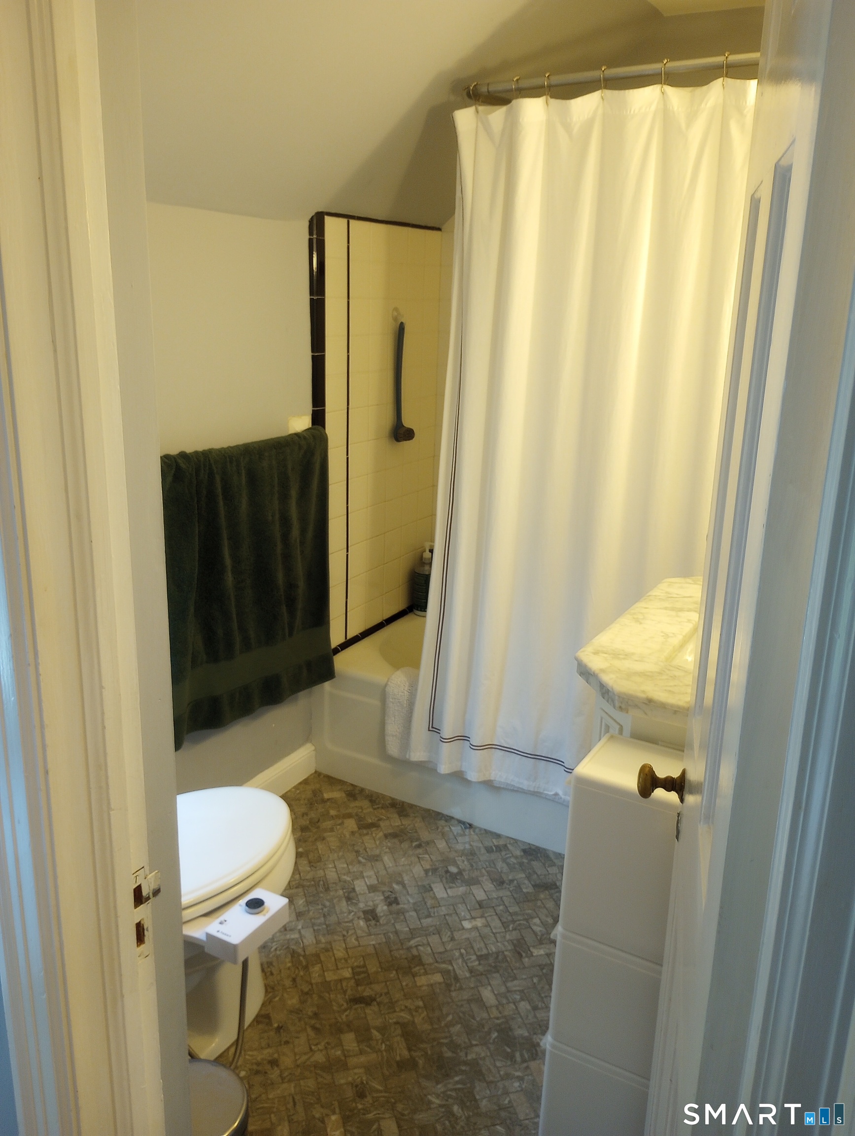 14 Stonybrook Road Fairfield CT 06824