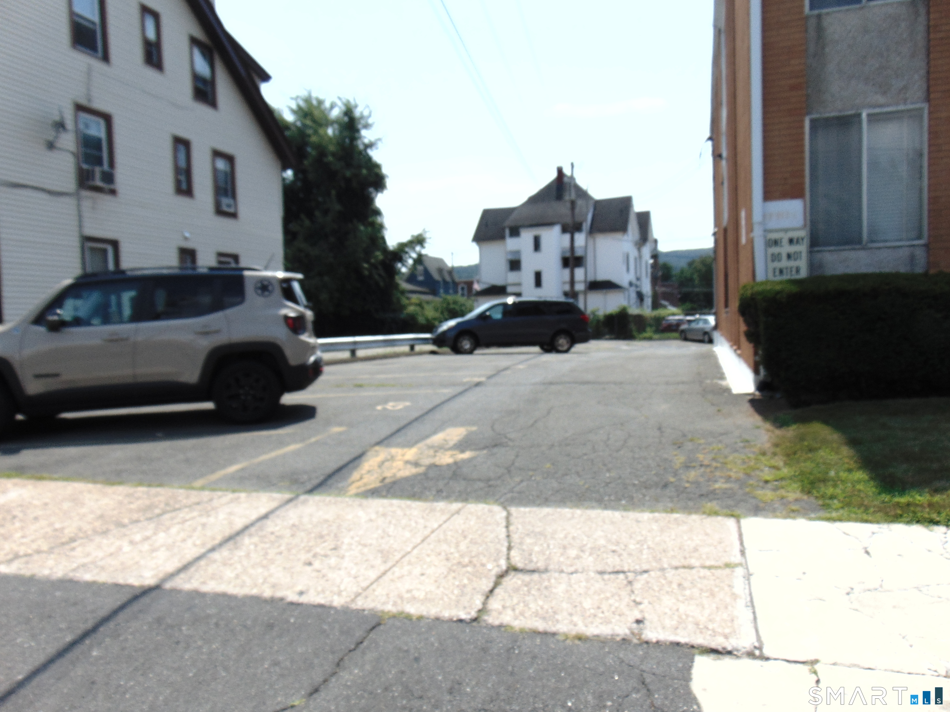 87 Meadow Street Bristol CT 06010