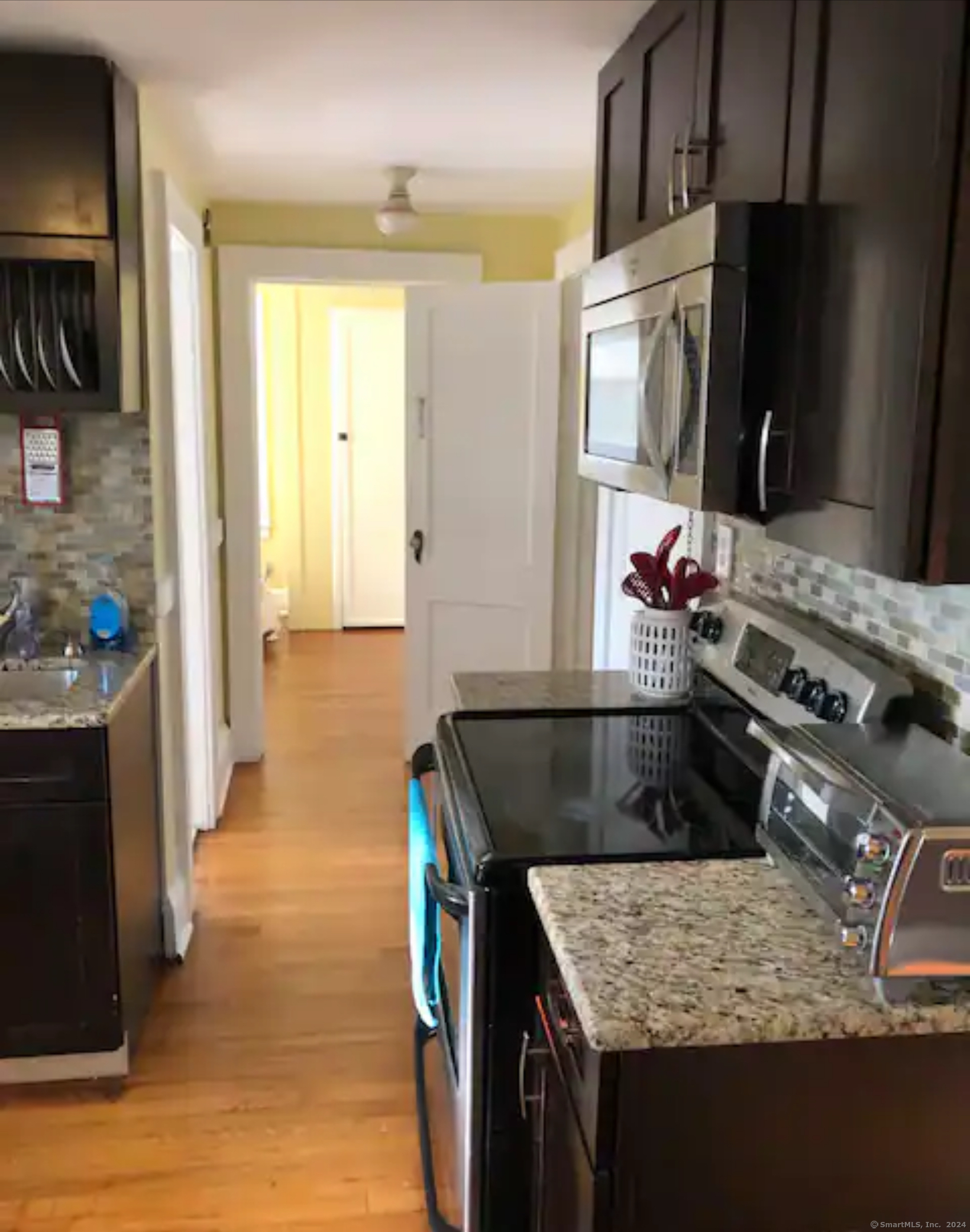 75 Birdsey Avenue Middletown CT 06457