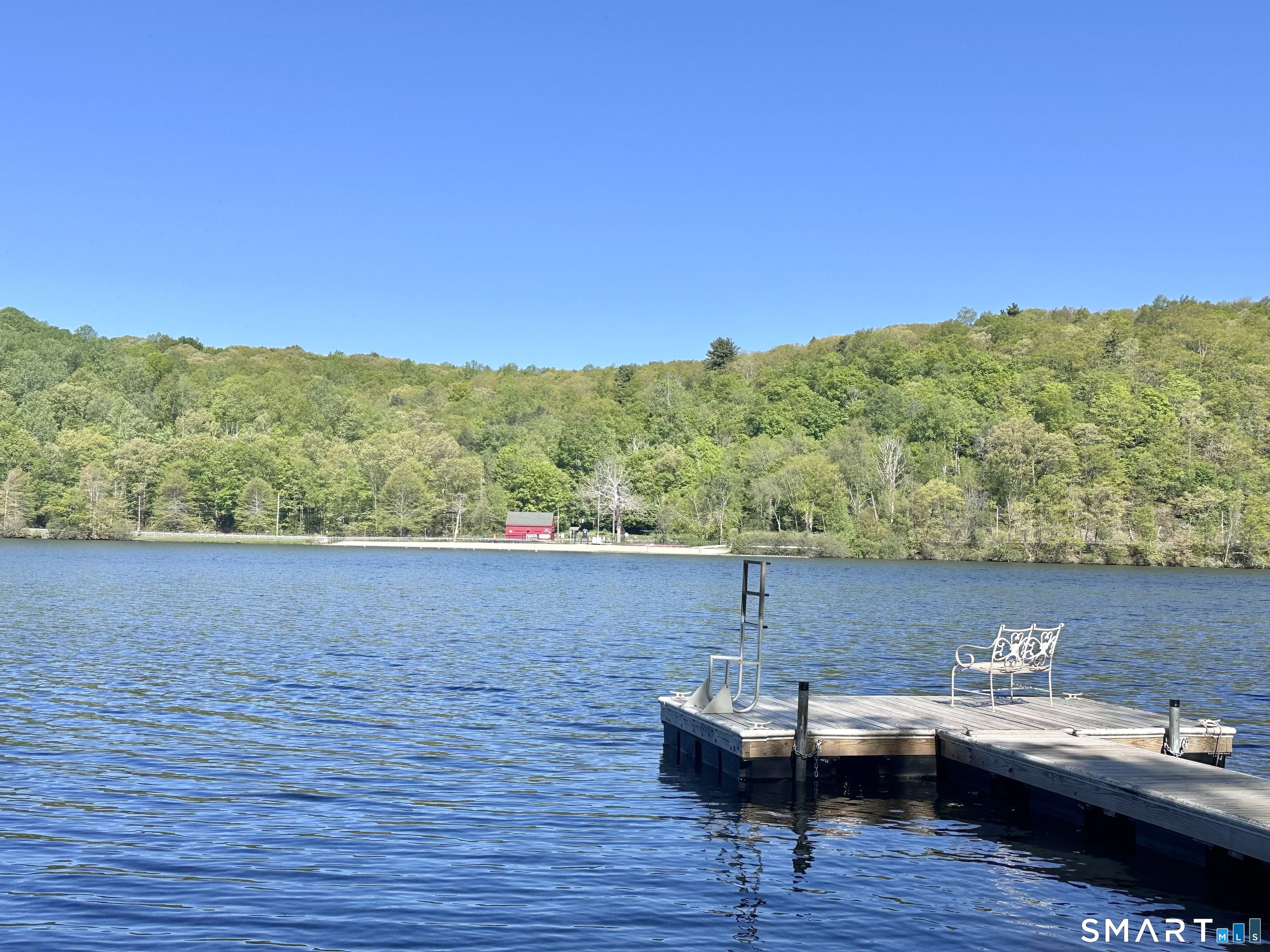 554 Lake Drive Guilford CT 06437