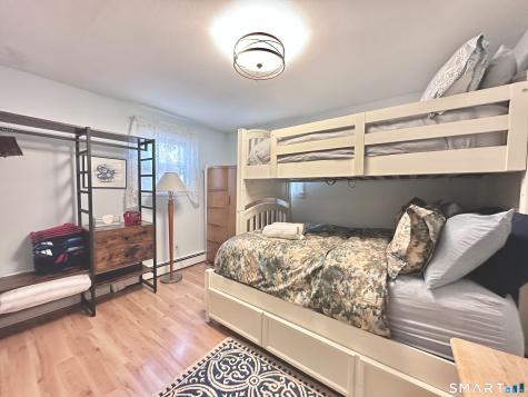 554 Lake Drive Guilford CT 06437