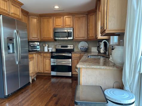 25 Arnold Lane Norwalk CT 06853