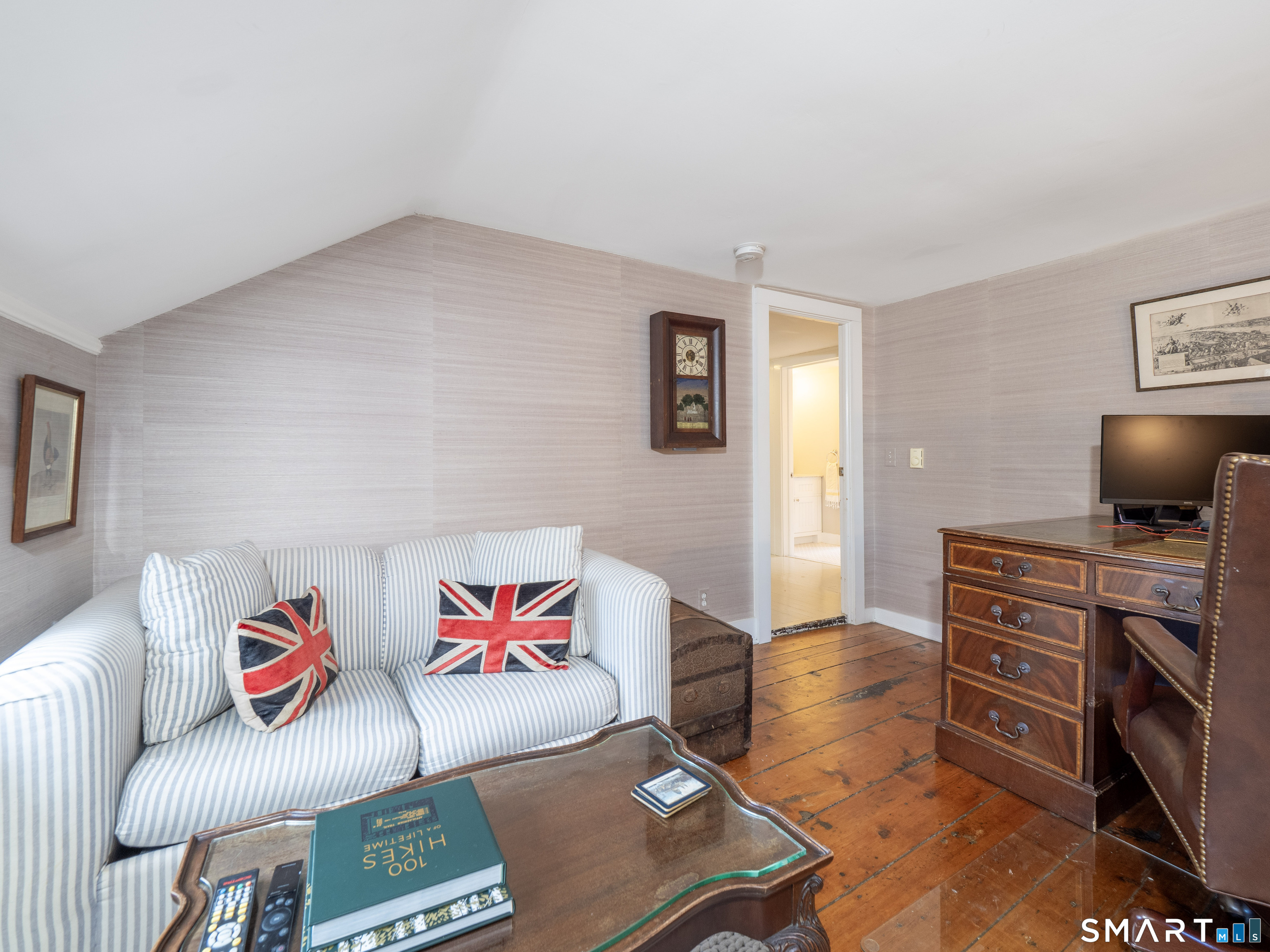 95 Peaceable Street Redding CT 06896