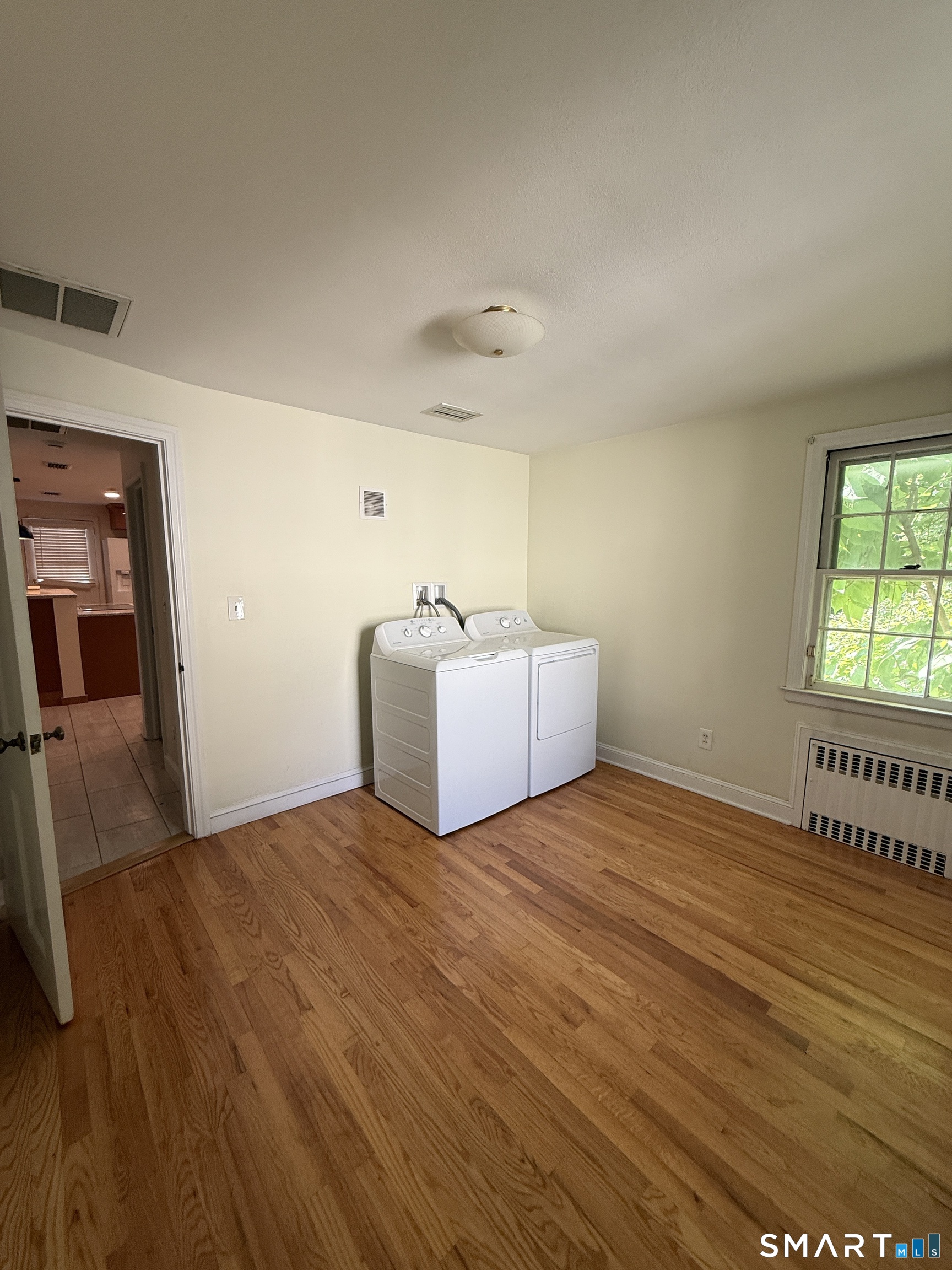 81 Park Avenue Bloomfield CT 06002