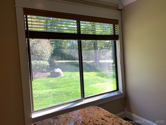 27 Canterbury Lane Avon CT 06001