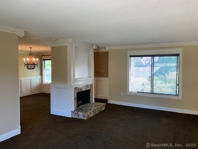 27 Canterbury Lane Avon CT 06001