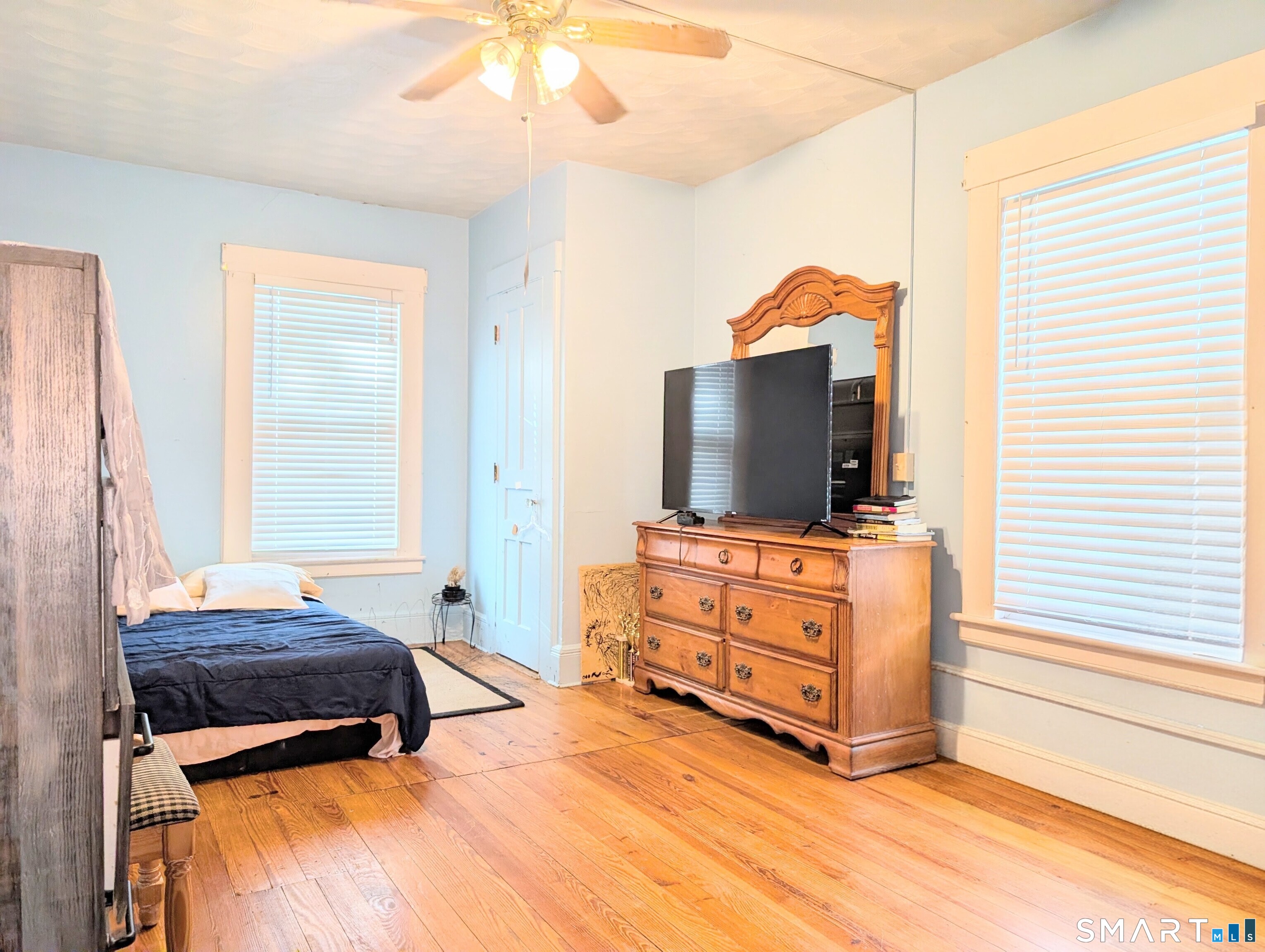 1139 Noble Avenue Bridgeport CT 06608