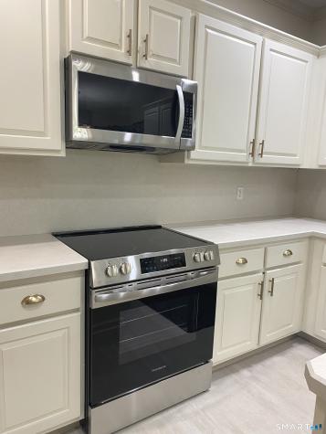 54 Winchester Drive North Haven CT 06473