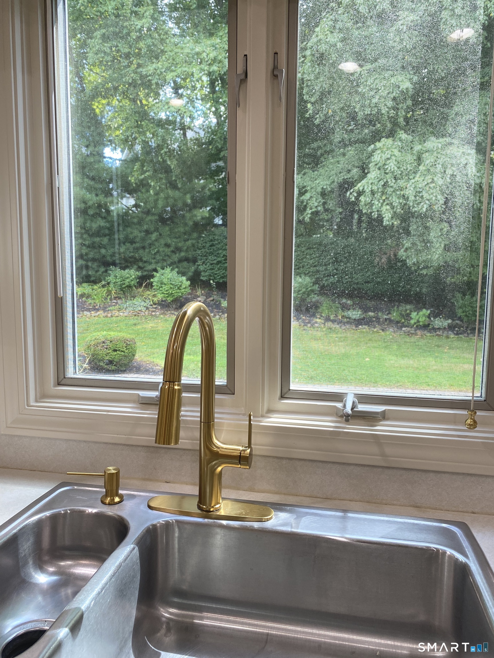 54 Winchester Drive North Haven CT 06473