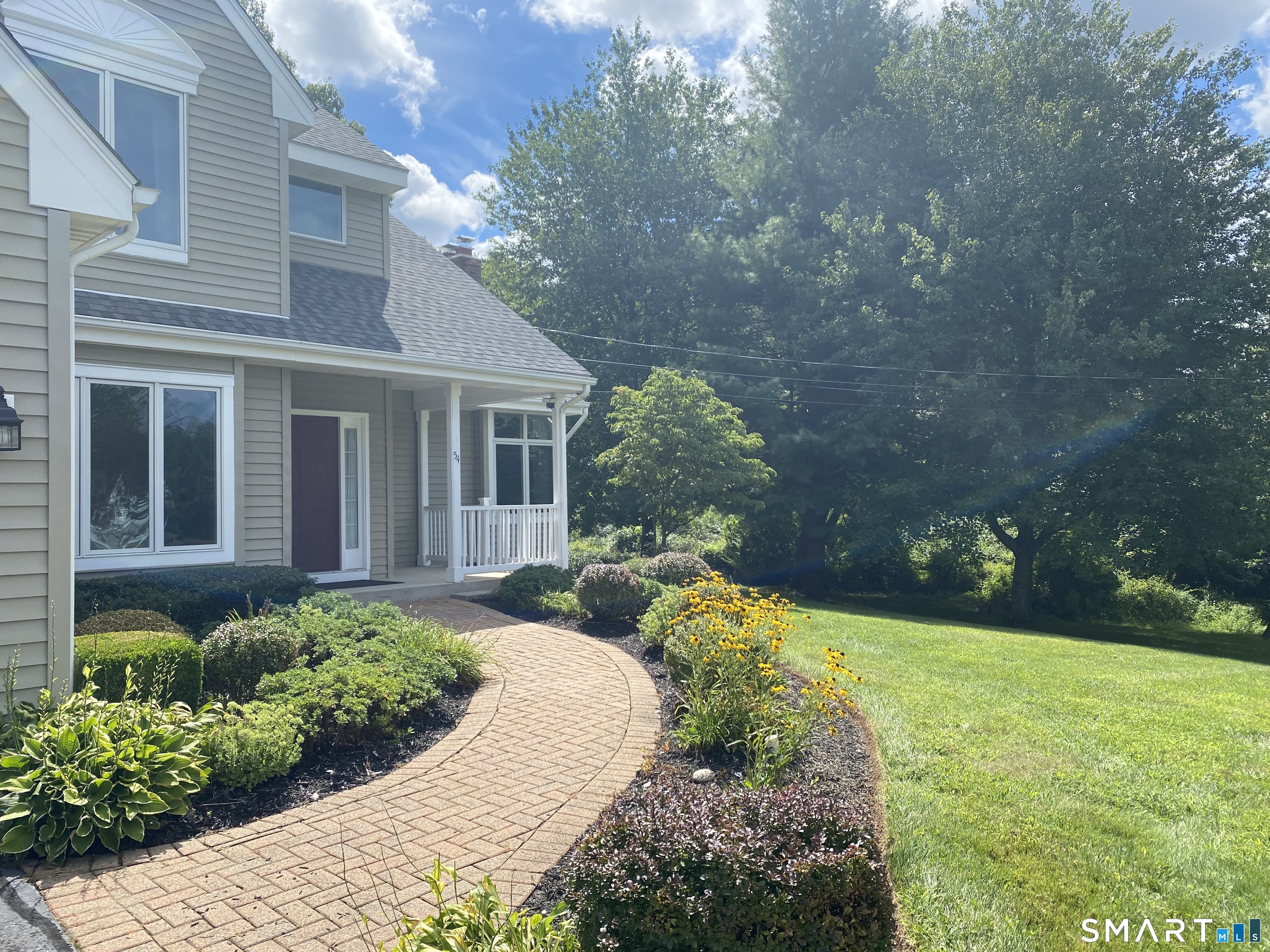 54 Winchester Drive North Haven CT 06473