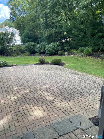 54 Winchester Drive North Haven CT 06473