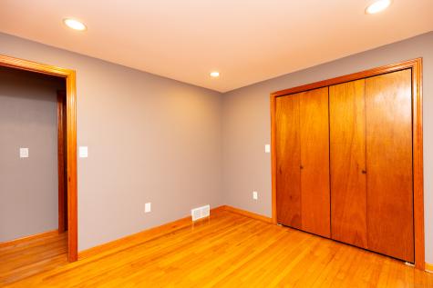 45 Renshaw Road Hamden CT 06518