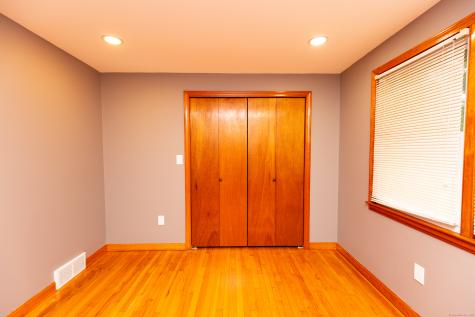 45 Renshaw Road Hamden CT 06518
