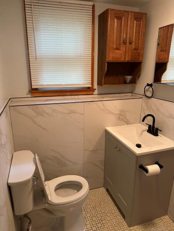 45 Renshaw Road Hamden CT 06518