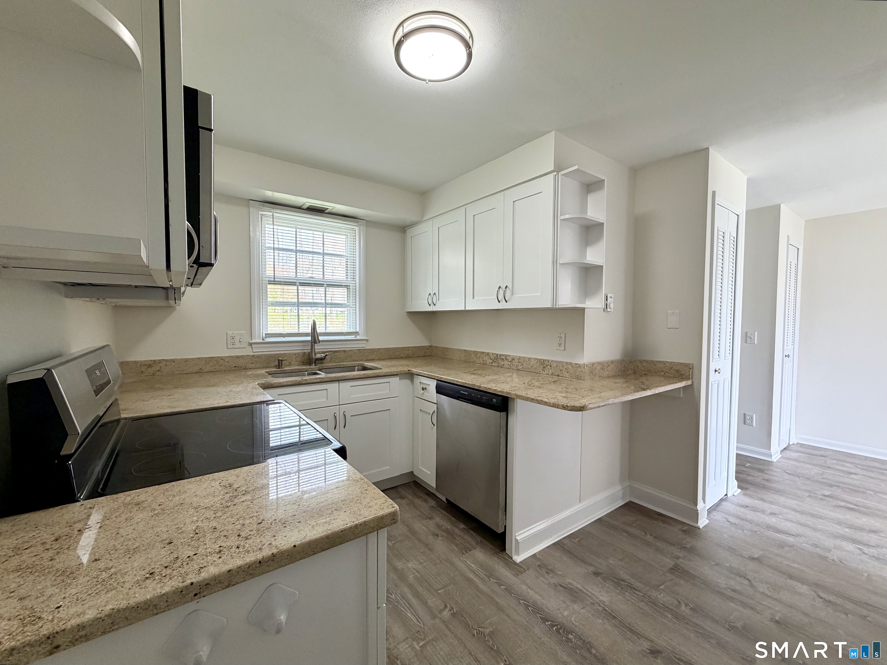 47 Old Farms Lane New Milford CT 06776