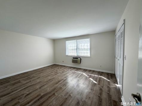 47 Old Farms Lane New Milford CT 06776