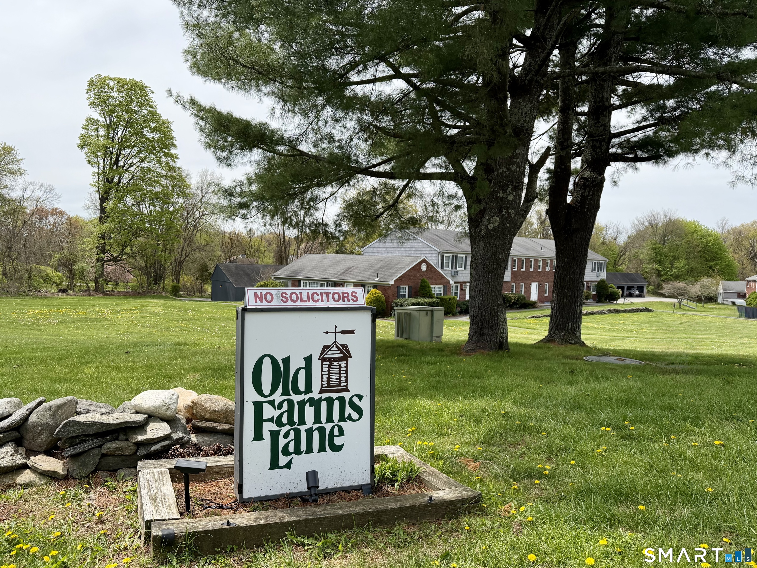 47 Old Farms Lane New Milford CT 06776