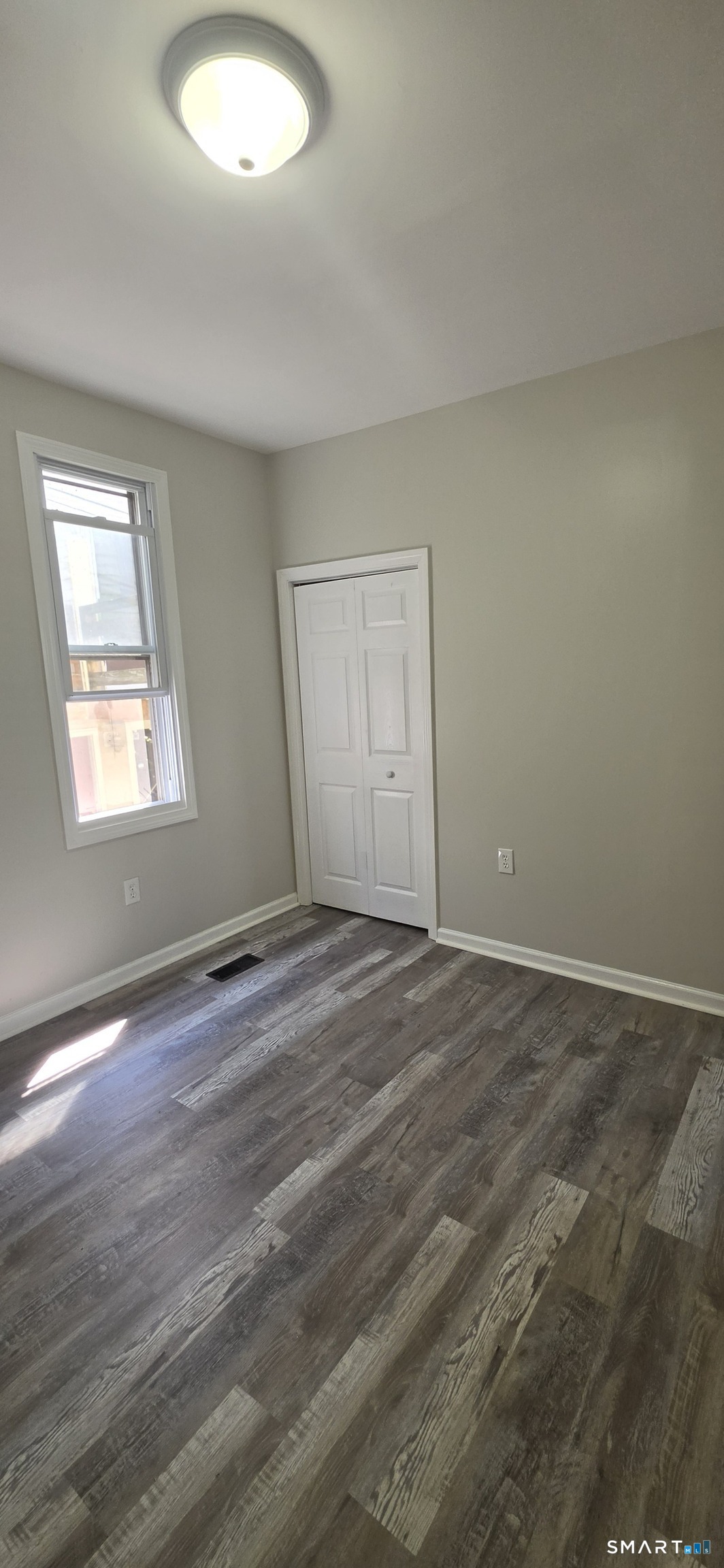 279 Captain Thomas Boulevard West Haven CT 06516