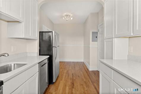 4 Highland Street West Hartford CT 06119