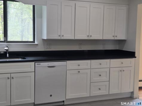 17 Loughran Avenue Stamford CT 06902
