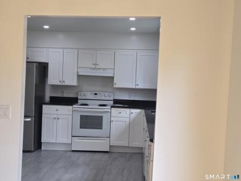 17 Loughran Avenue Stamford CT 06902