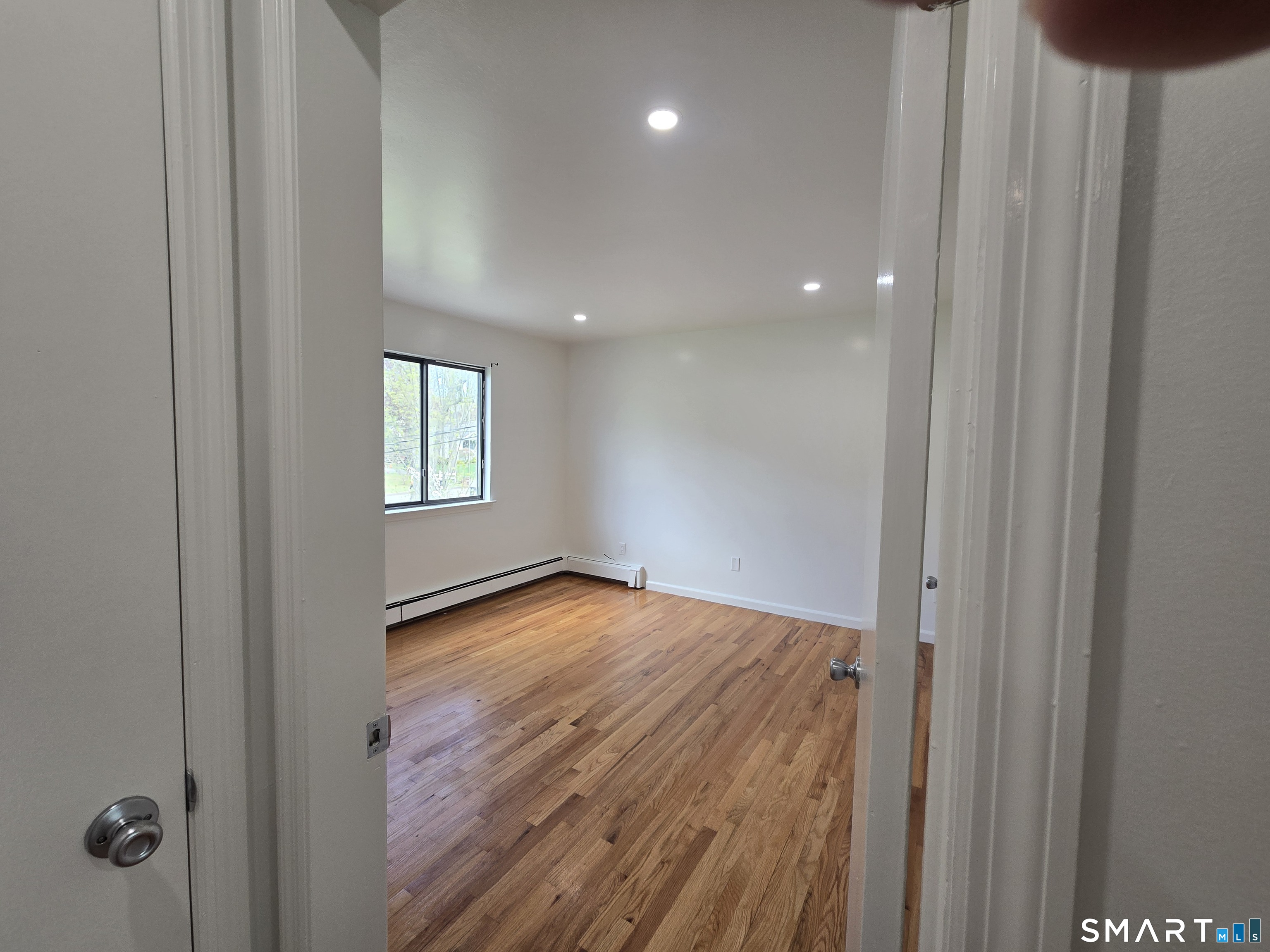 17 Loughran Avenue Stamford CT 06902