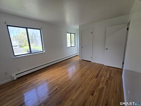 17 Loughran Avenue Stamford CT 06902